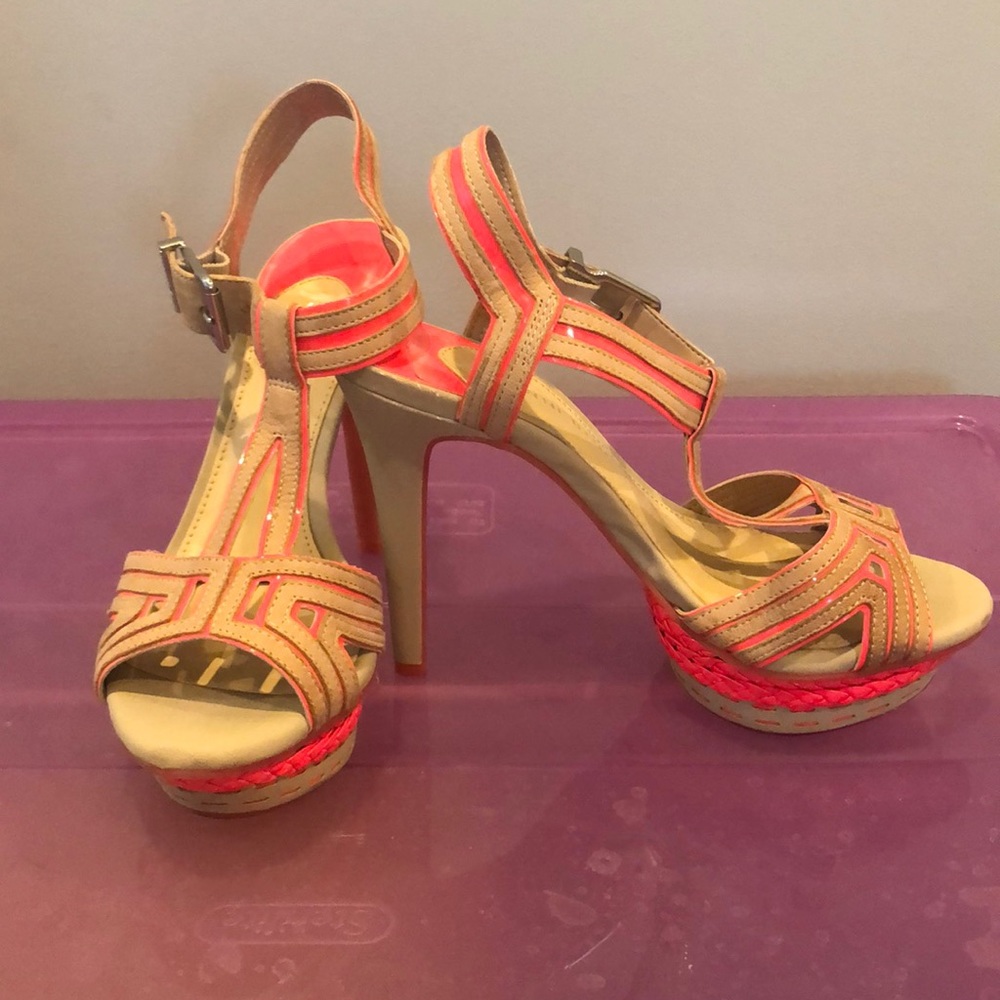 COPY - Gianni Bini Heels